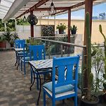 Colonial Private Aparta-Suite